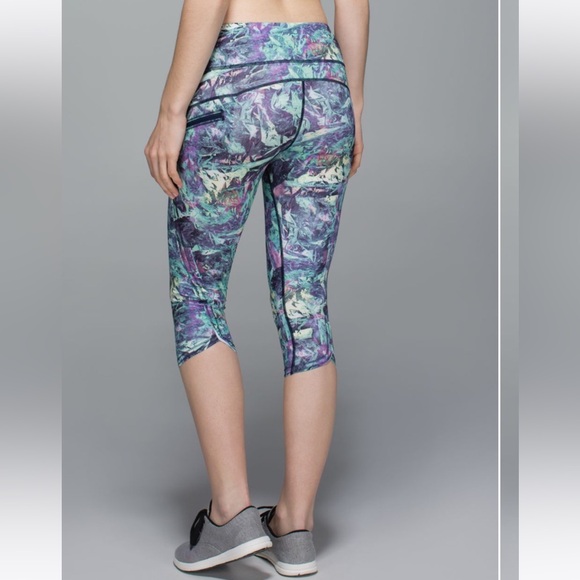 Lululemon Run: Top Speed Crop Iridescent Multi 10 - Picture 1 of 10